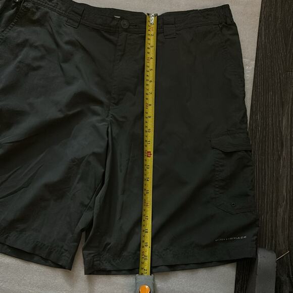 Columbia PFG Omni-Shade Lightweight Men’s Shorts Gray Size 40 Gorpcore Hiking - Picture 7 of 10